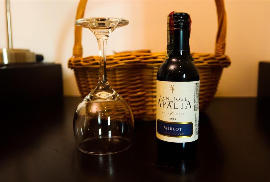 Minibar detalles 1-min.jpg