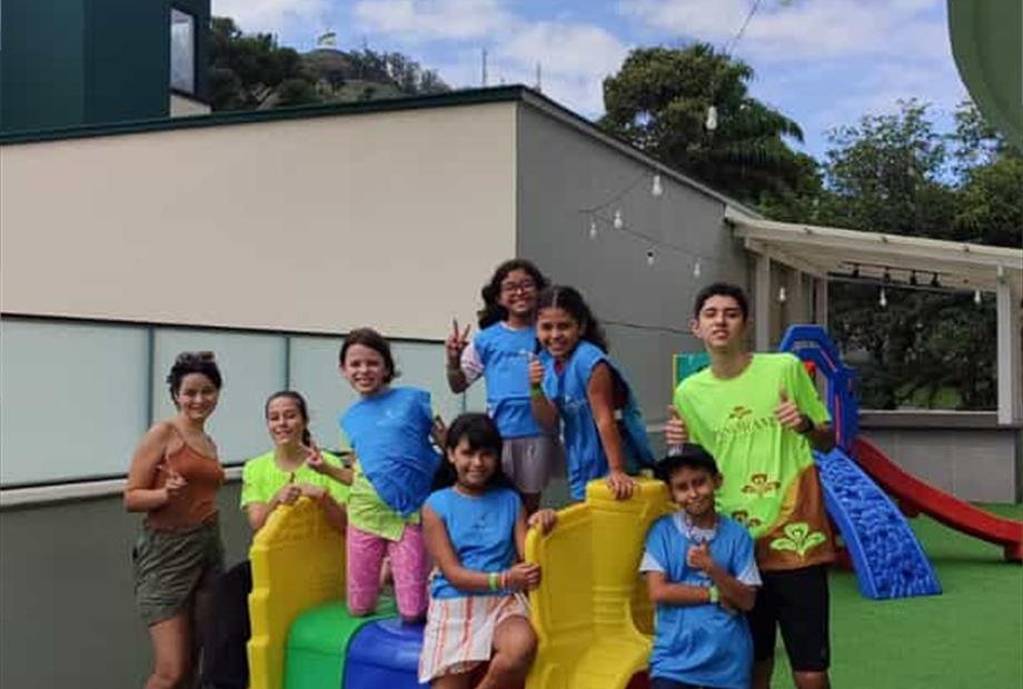 lazer solarium - equipe de recreação fev2025.jpg