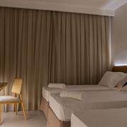 Quarto Luxo Triplo Solteiro