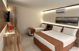 Quarto Standard Triplo Casal do Pauli Boutique Hotel