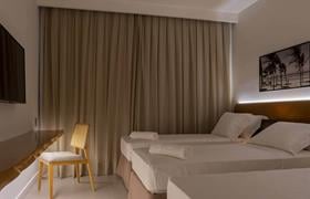 Quarto Luxo Triplo Solteiro do Pauli Boutique Hotel