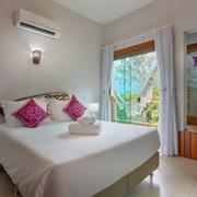 Luxo Duplo c/ hidromassagem interna