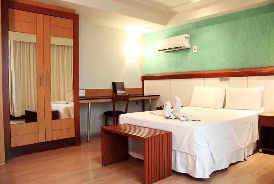 quarto casal frente mar, com varanda 2.jpg