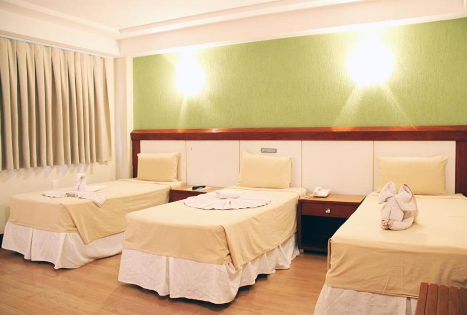 quarto triplo superior 1.jpg