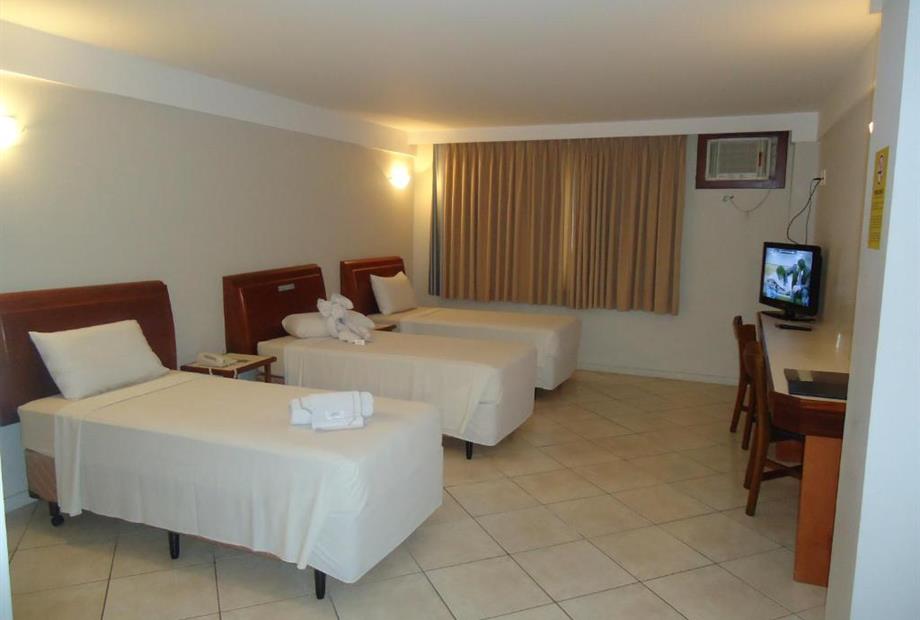 quarto triplo standard 1.jpg