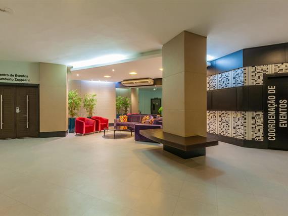 eventos-hall-003_optimized.jpg