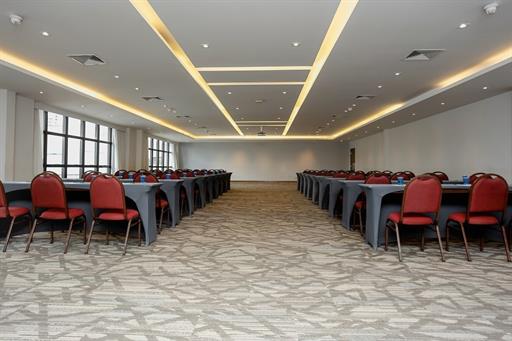 sala cristal - fundo.jpg