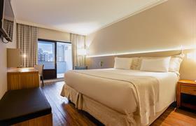 Superior Plus Casal com Varanda do Bourbon Convention Hotel Santos