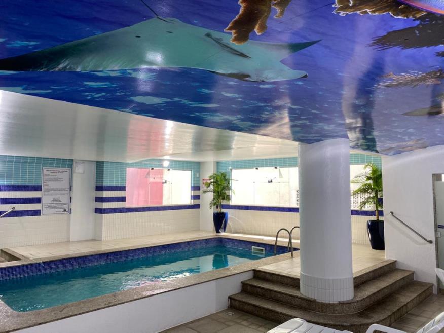 piscina cel satiro 1.jpg