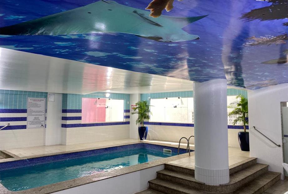 piscina cel satiro 1.jpg