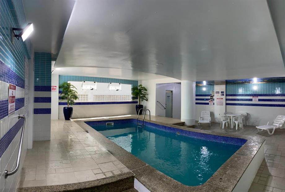 piscina satiro cel 3.jpg