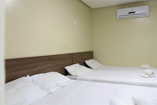 suíte tripla deluxe.jpeg