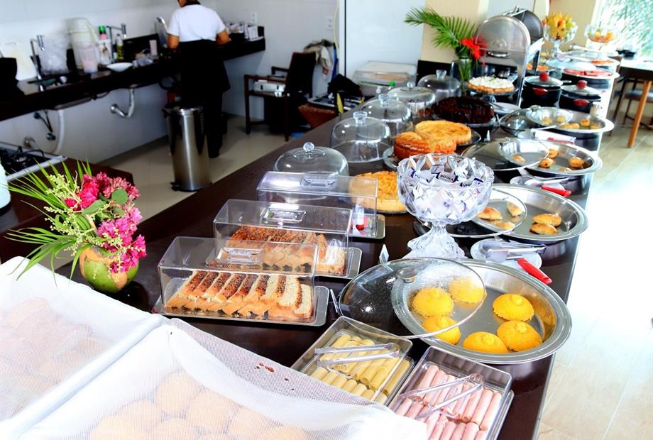 café da manhã - buffet 3.jpeg