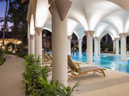 kal_pv_hacienda_alberca_12.jpg