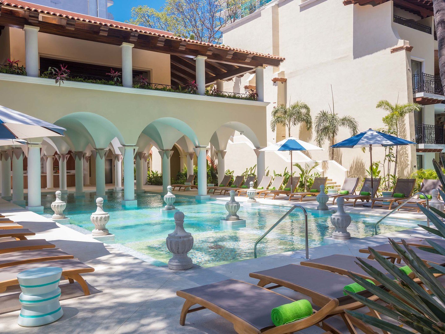 kal_pv_hacienda_alberca_13.jpg