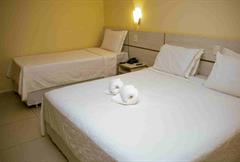 LUXO CONJUGADO CASAL + 03 SOLTEIRO COM SACADA