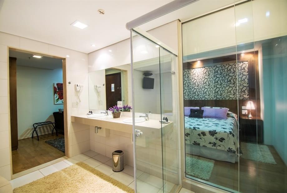 _c7a9605-hdr copy.jpg