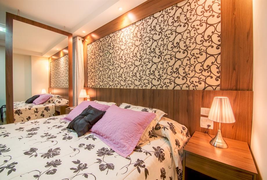 _c7a9509-hdr copy.jpg