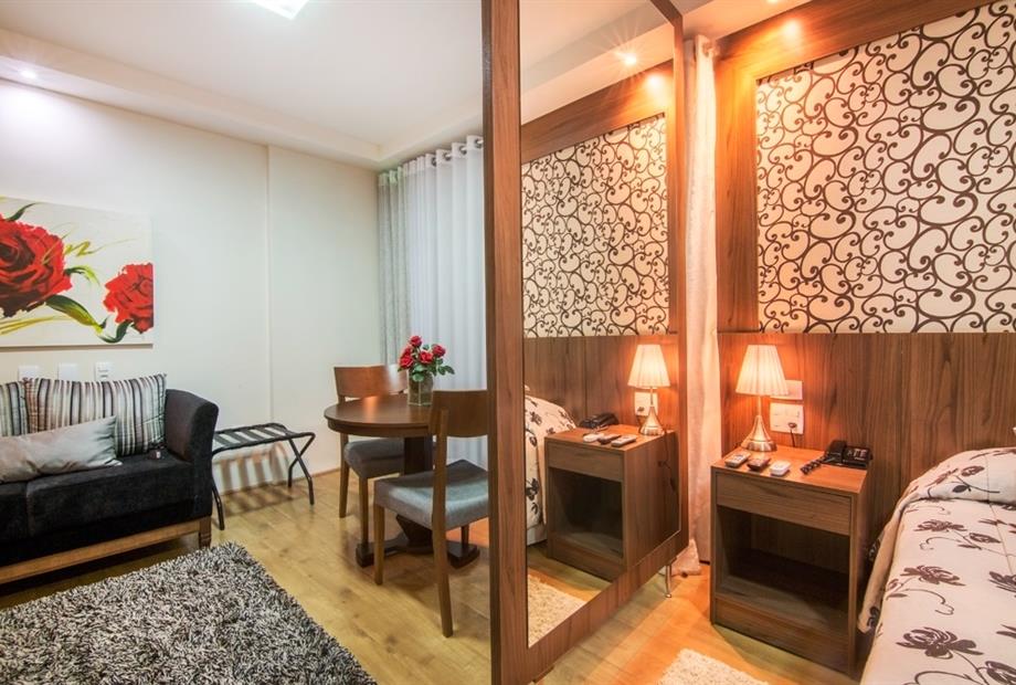 _c7a9477-hdr copy.jpg