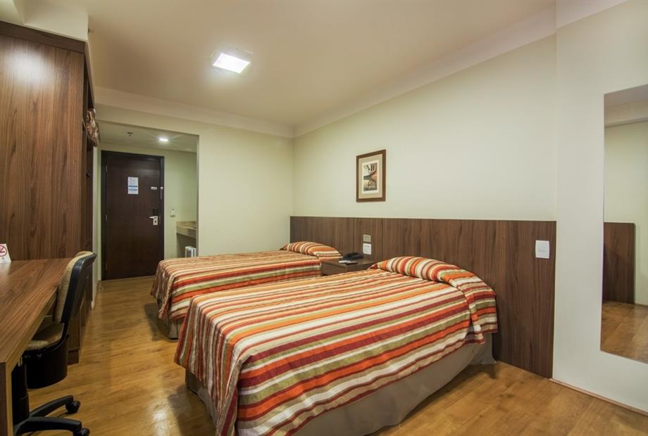 _c7a0604-hdr copy.jpg