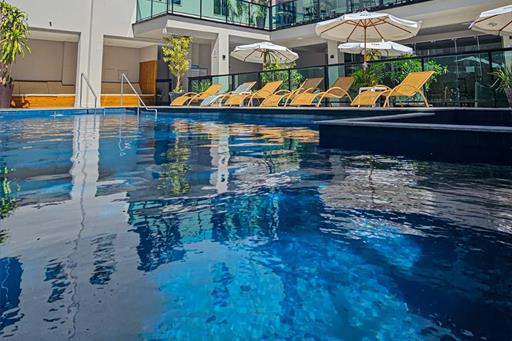 piscina aquecida.jpeg