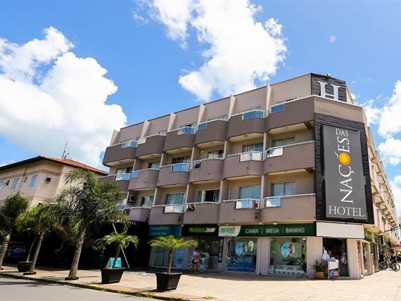 hotel-fachada-v2-red - copia.jpg