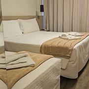 Quarto Triplo Standard