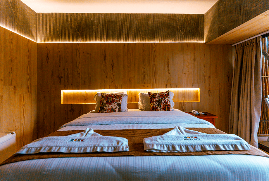 luxo superior - yur06127.png