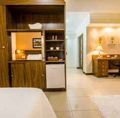 _14A2694-HDR copy.jpg