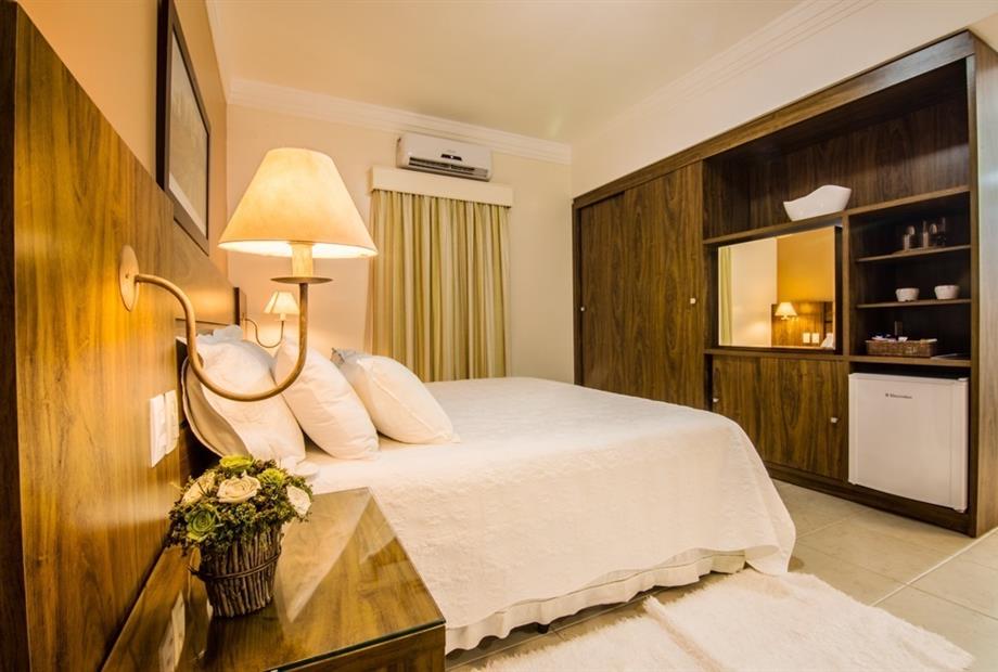 _14A2686-HDR copy.jpg