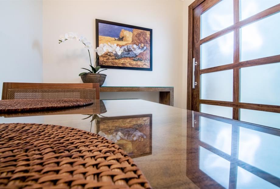 _14A2561-HDR copy.jpg