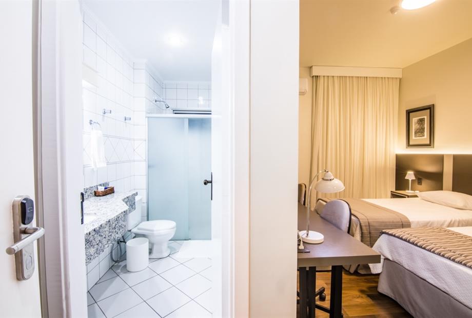 _14A2782-HDR copy.jpg