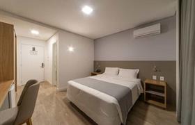 Luxo (Cama Casal) do Hotel Laghetto Rio Grande