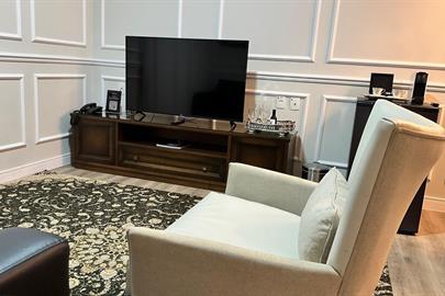 suite9.jpg