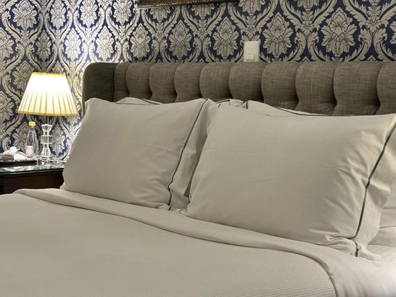 suite 8.jpg