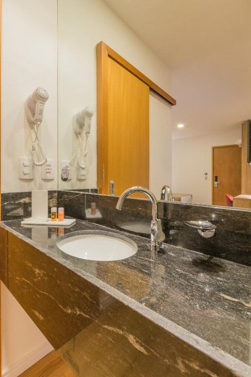 Imagem ilustrativa do hotel Bristol Guararapes Fortaleza Centro de Eventos