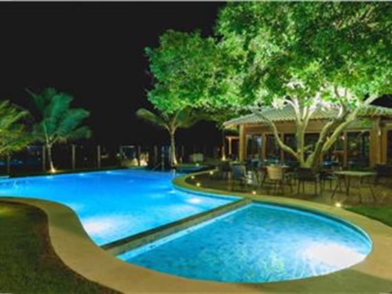 PISCINA E RESTAURANTE