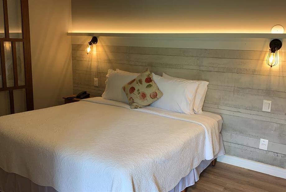 Standard premium.jpeg