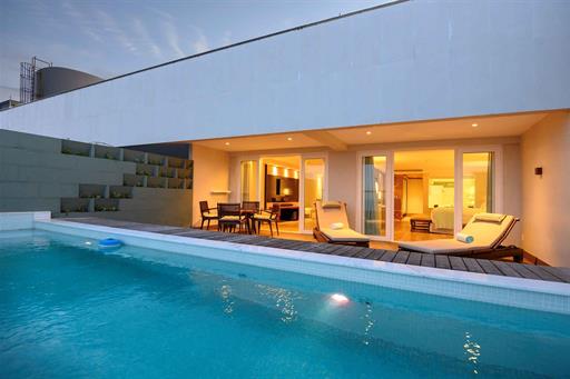 Piscina Suíte Presidencial.jpg