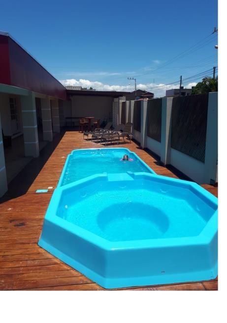 Nova piscina.jpg