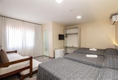 Quarto Sêxtuplo Standard