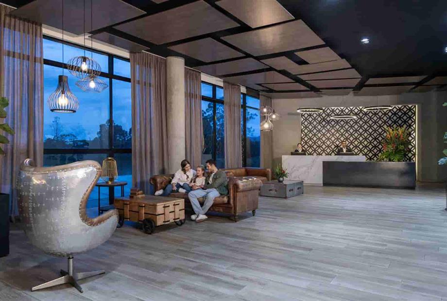 _urv6818_m ok_45_11zon.jpg