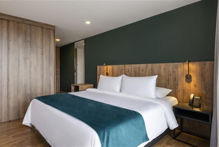 lagoon llanogrande_urv2842_m ok.jpg