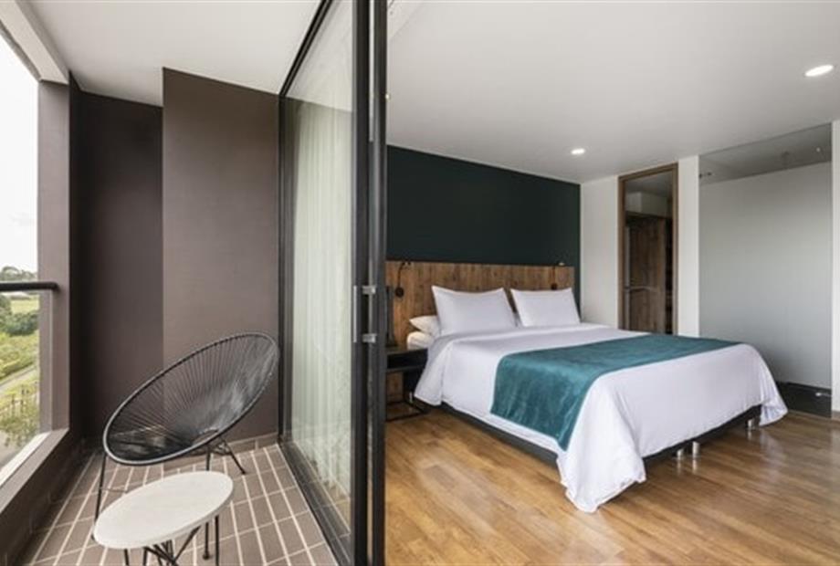 lagoon llanogrande_urv2749_m ok.jpg