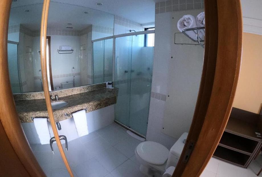 banheiro tropical.jpg