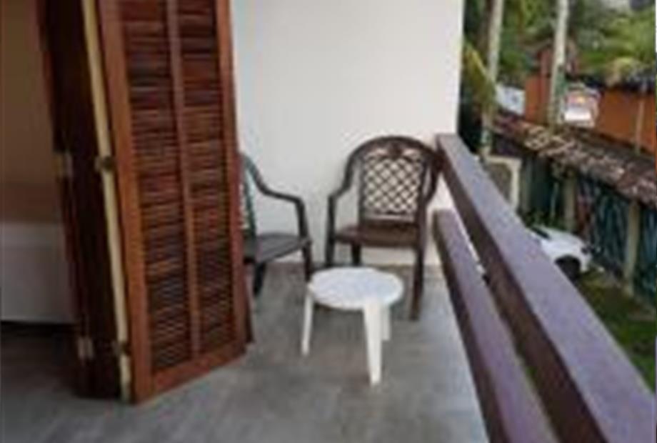 apto standard varand.jpg