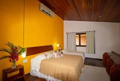 Suite Duplex familia  com varanda