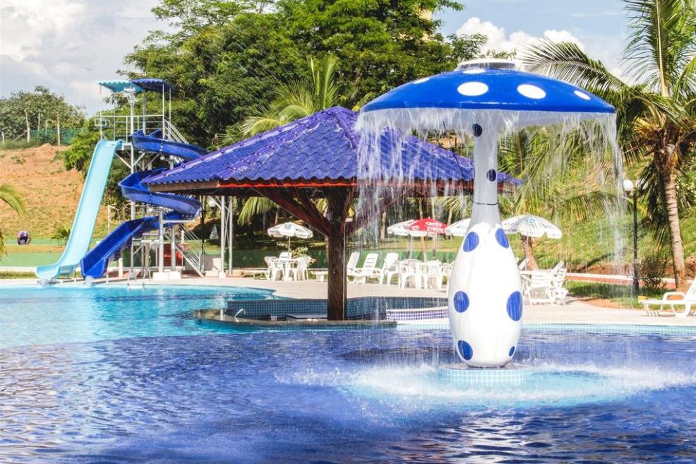piscina-cogumelo.JPG.1024x0.JPG