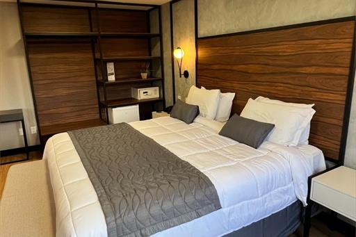 suíte de frente.jpeg