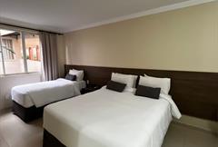 Quarto Casal + 01 Super Luxo